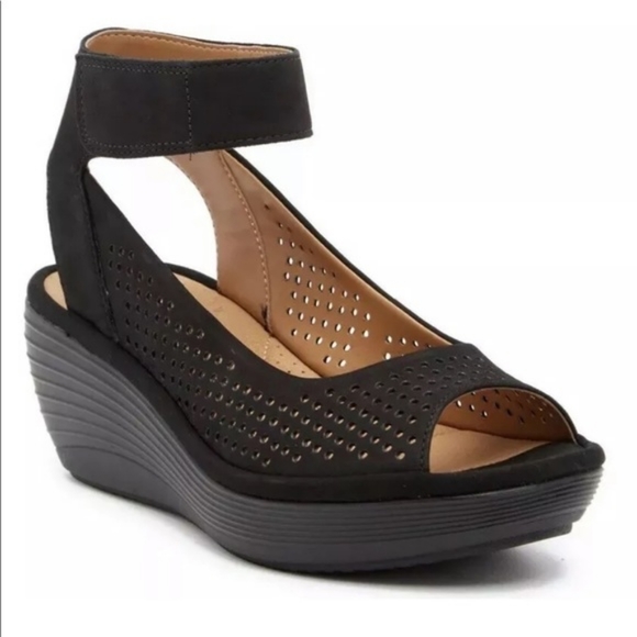 NEW Clarks Reedly Salene Wedge Sandal - Picture 1 of 3